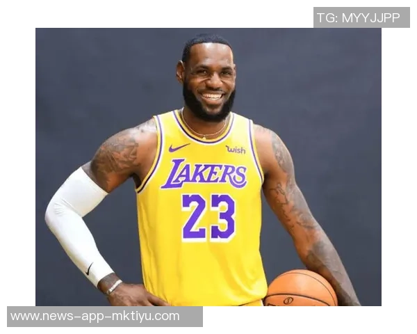 詹姆斯状态回暖需关注体能与比赛节奏的双重提升